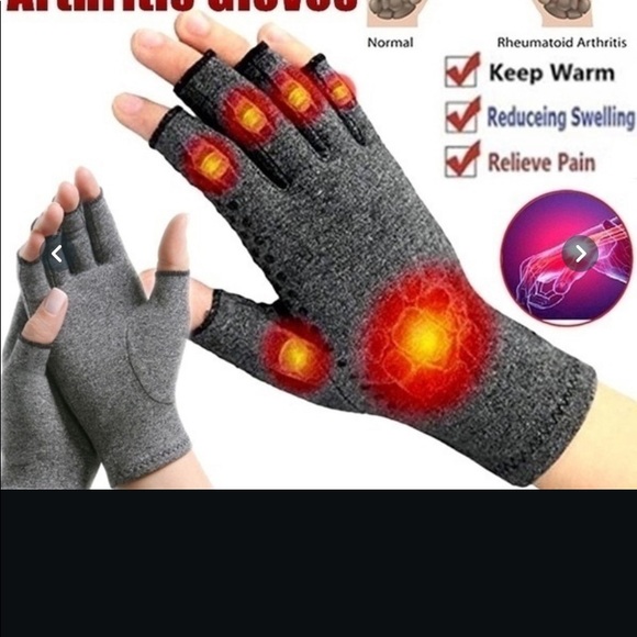 COPY - 🧤RESTOCKED 🧤LAST PAIR - Picture 3 of 9